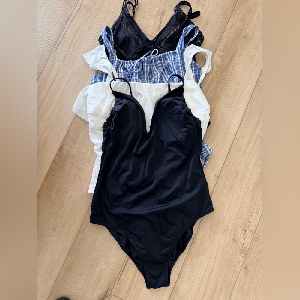 Women’s Large Kona Sol Swimsuits